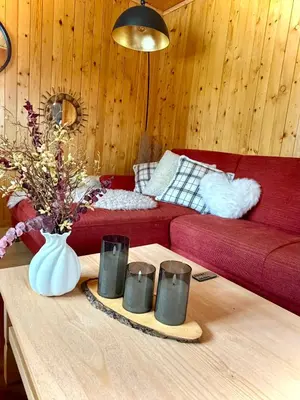 Ein Sitzbereich in der Unterkunft La Marmotte