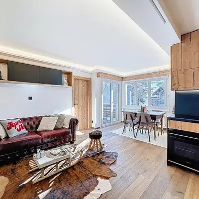 From green to slopes - Alpine ski and golf condo