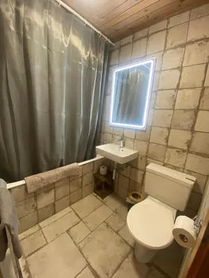 Ein Badezimmer in der Unterkunft NAStudio charmant en plein centre