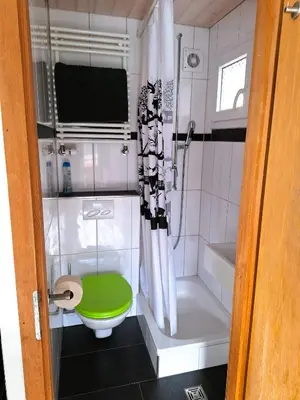 Ein Badezimmer in der Unterkunft The Boat House