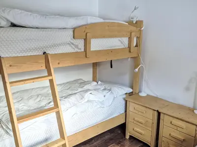 Ein Bett oder Betten in einem Zimmer der Unterkunft Apartment Perrine by Interhome