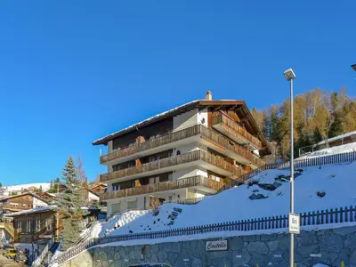Apartment Castello-2 by Interhome im Winter