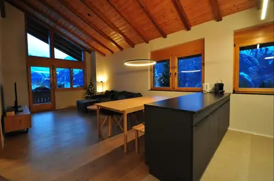Küche/Küchenzeile in der Unterkunft Tossu, Haus Metropol B