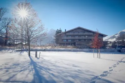 Gruppenhaus Frutigresort im Winter