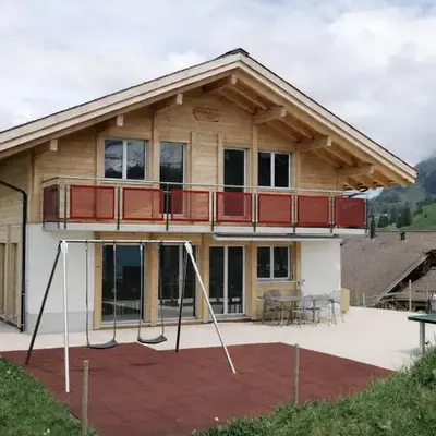 Bergchalet mit Panoramablick nahe Brienz