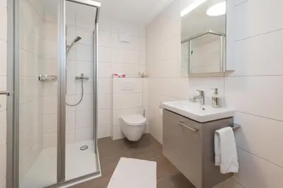 Ein Badezimmer in der Unterkunft Millegga Grächen