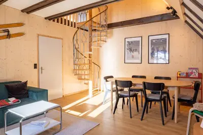 Ein Sitzbereich in der Unterkunft Boutique Ferienhaus mit Sauna - TheHerbertRealp