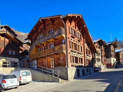 Das Gebäude in dem sich die Ferienwohnung befindet
