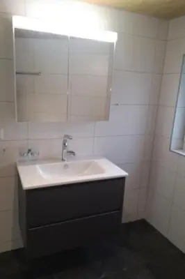 Ein Badezimmer in der Unterkunft Holiday Home Willenschwand Adelboden by Interhome
