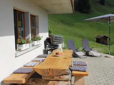 Ein Sitzbereich in der Unterkunft Apartment Gsässweid by Interhome