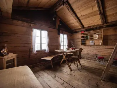 Grundriss der Unterkunft Holiday Home Kirschbaumhütte by Interhome