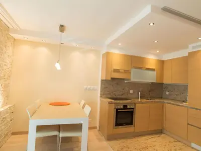 Küche/Küchenzeile in der Unterkunft Apartment Haus Cristal by Interhome