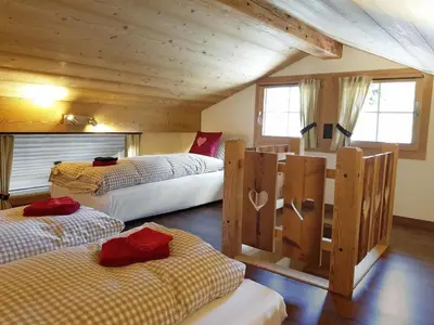 Ein Bett oder Betten in einem Zimmer der Unterkunft Apartment Heidi by Interhome