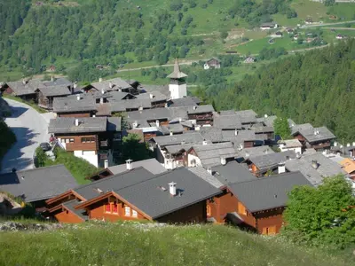 Grundriss der Unterkunft Holiday Home Chalet familial by Interhome