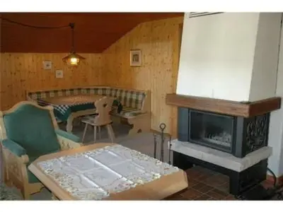 Ein Sitzbereich in der Unterkunft Apartment Uf dr Liwwi by Interhome