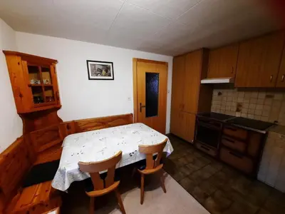 Küche/Küchenzeile in der Unterkunft Apartment Chalet Bergfrieden by Interhome