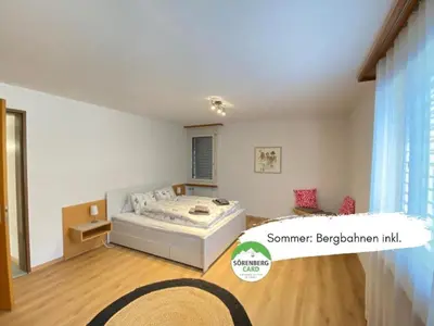 Ein Bett oder Betten in einem Zimmer der Unterkunft Apartment Rothornstrasse 21 by Interhome
