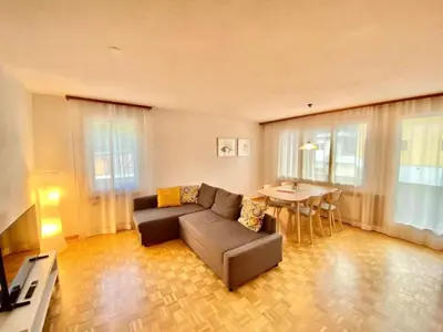 Ein Sitzbereich in der Unterkunft Apartment Rothornstrasse 21 by Interhome