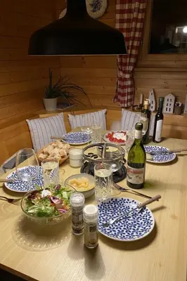 Getränke in der Unterkunft Apartment Chalet Bacchus - OG by Interhome