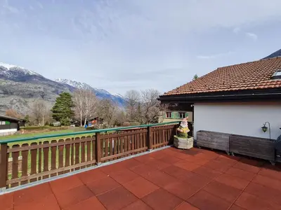 Ein allgemeiner Bergblick oder ein Berglick von der Ferienwohnung aus