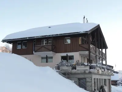 Apartment Talisman WG Lilian by Interhome im Winter