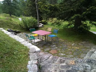 Ein Garten an der Unterkunft Holiday Home Rustico Bersacola by Interhome