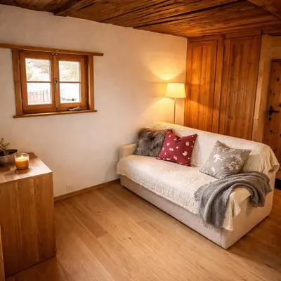 Ein Sitzbereich in der Unterkunft Chalet Le Petit Nid - Crans Montana