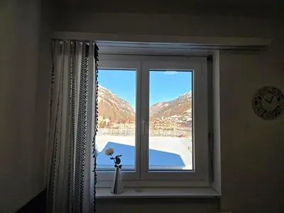 Ein allgemeiner Bergblick oder ein Berglick von der Ferienwohnung aus