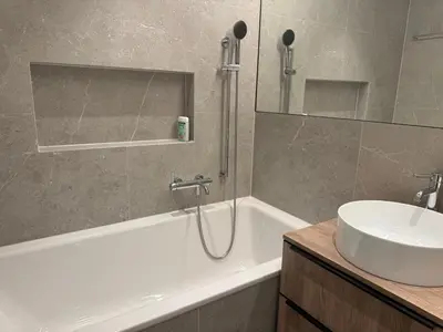 Ein Badezimmer in der Unterkunft Cozy Crans-Montana Apt with Lake and Mountain View