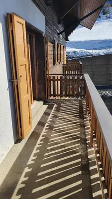 Ein Balkon oder eine Terrasse in der Unterkunft Greppons P 023 - MOUNTAIN apartment 8 pers