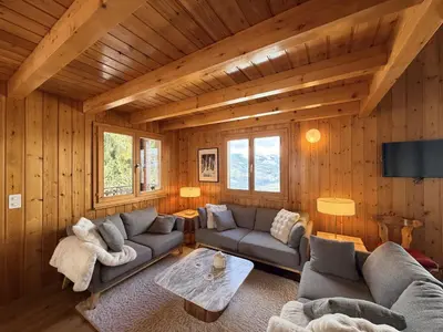 Ein Sitzbereich in der Unterkunft Fontannets 001 COSY & MOUNTAIN chalet 10 pers