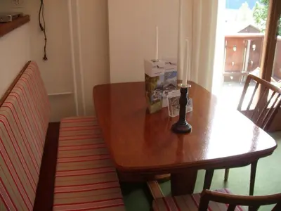 Ein Sitzbereich in der Unterkunft Apartment Pony 4-Bettwohnung by Interhome