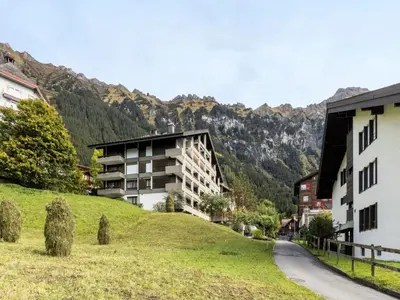 Ein allgemeiner Bergblick oder ein Berglick von der Ferienwohnung aus