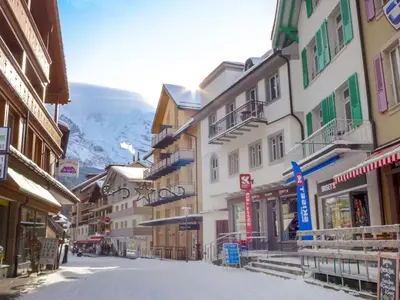 Ein allgemeiner Bergblick oder ein Berglick von der Ferienwohnung aus