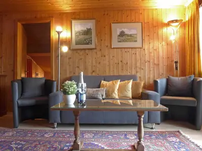 Ein Sitzbereich in der Unterkunft Apartment Eigersonne by Interhome