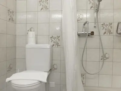Ein Badezimmer in der Unterkunft Apartment Schoneggacher Apt- S by Interhome