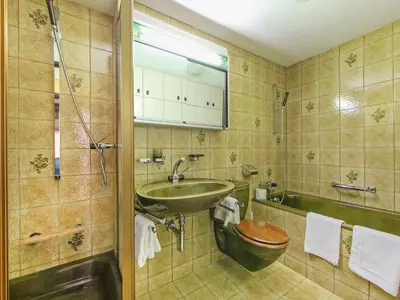 Ein Badezimmer in der Unterkunft Apartment Zen Stecken A-1 by Interhome