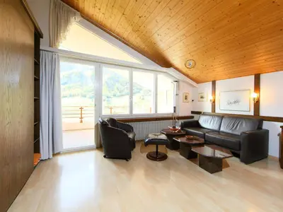 Ein Sitzbereich in der Unterkunft Apartment Ringstrasse Apt 416 by Interhome