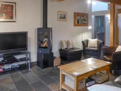 TV/Unterhaltungsangebot in der Unterkunft Apartment Chalet Pfingsteggblick by Interhome