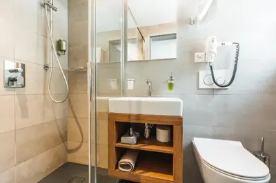 Ein Badezimmer in der Unterkunft Hotel Matterhorn Inn