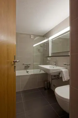 Ein Badezimmer in der Unterkunft Hotel Allalin Saas-Fee