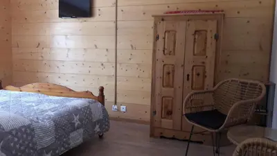 Ein Bett oder Betten in einem Zimmer der Unterkunft Studio Le Plan Clou