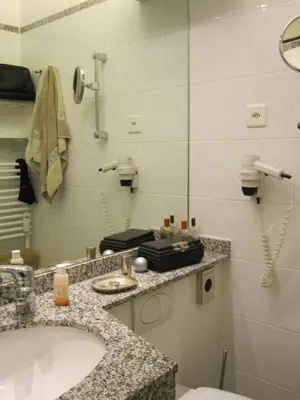 Ein Badezimmer in der Unterkunft Blüemlisalp 712 Studio