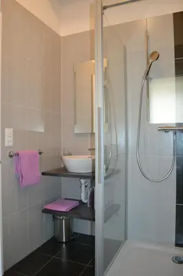 Ein Badezimmer in der Unterkunft Appartement Lens