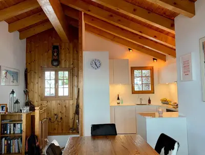Küche/Küchenzeile in der Unterkunft Chalet Le Joyau, Panoramic Alpine Retreat, Nendaz