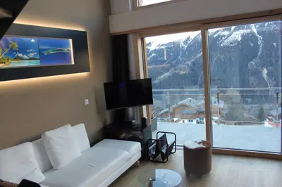 Ein allgemeiner Bergblick oder ein Berglick von des Hotels aus