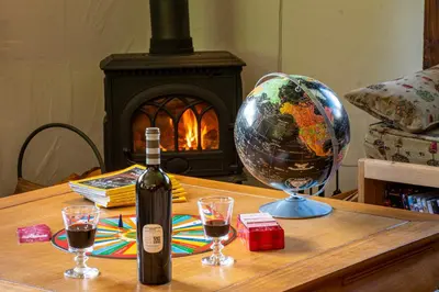 Getränke in der Unterkunft Chalet Grouse