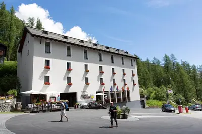 Das Gebäude in dem sich das Hostel befindet