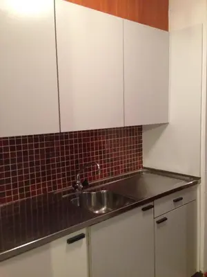 Küche/Küchenzeile in der Unterkunft Renovated Mountain View Apartment - Les Eperviers
