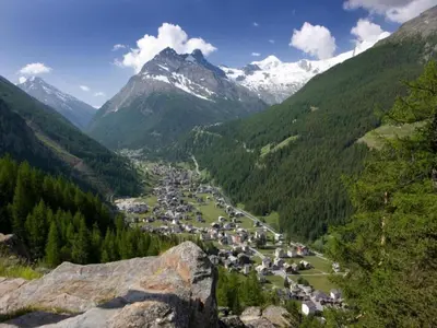 Naturlandschaft in der Nähe des Chalets